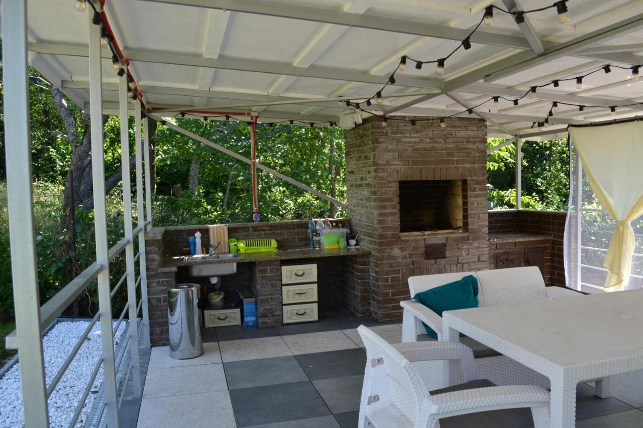 Guest House At Lesya Ukrainka Truskawez Exterior foto