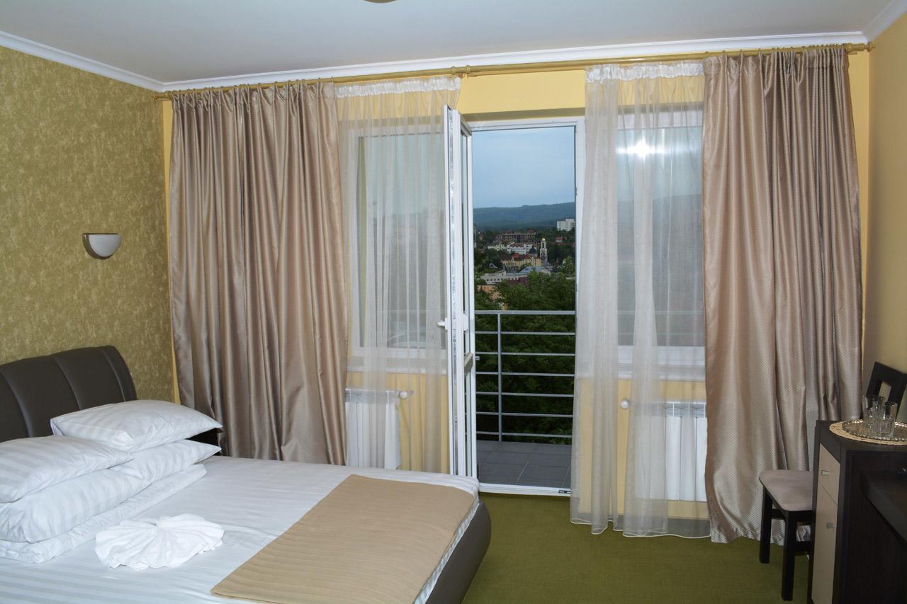 Guest House At Lesya Ukrainka Truskawez Exterior foto