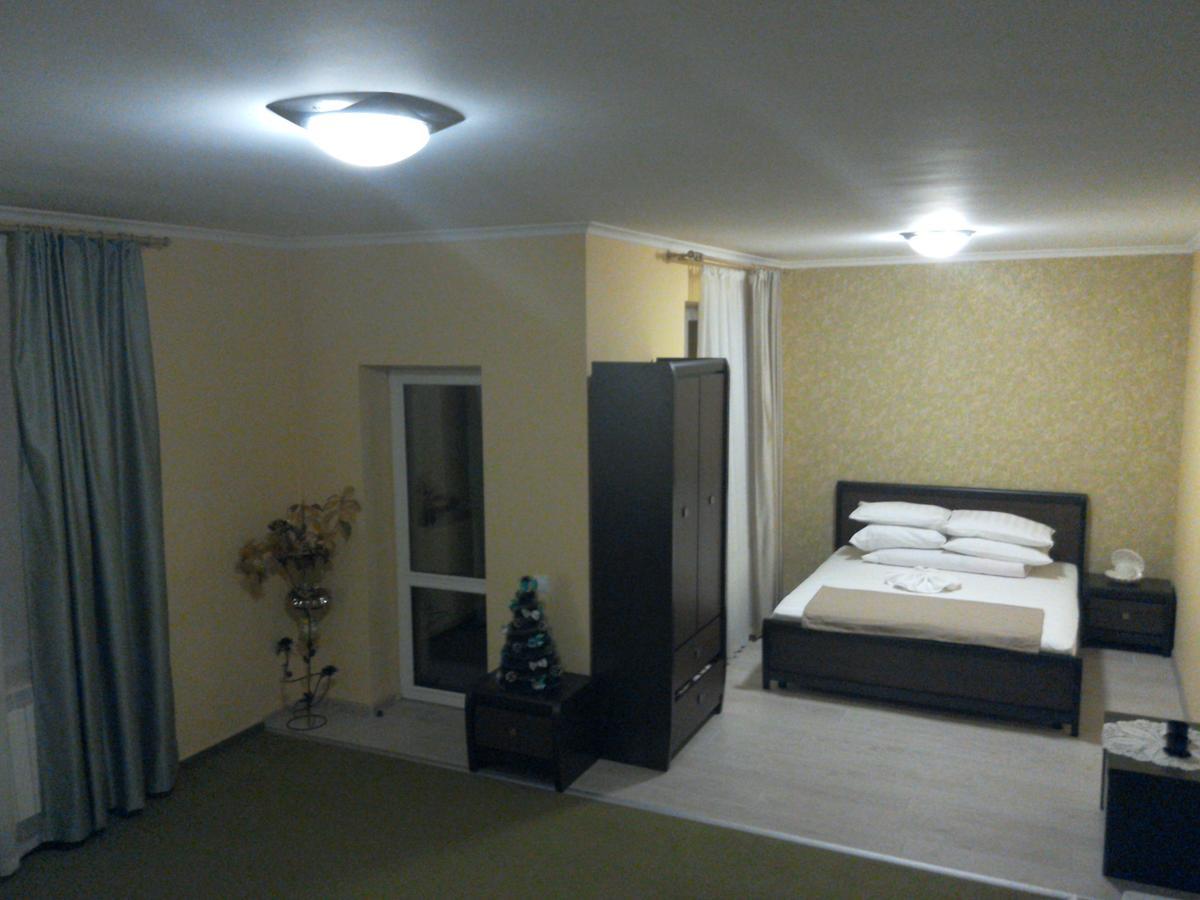 Guest House At Lesya Ukrainka Truskawez Exterior foto
